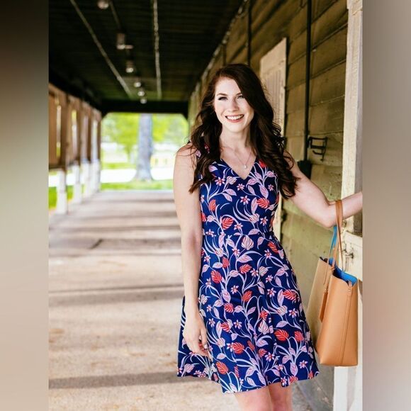 Draper James Love Circle Dress V-Neck A-line Navy Red and Pink Floral - Picture 6 of 16